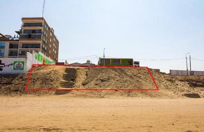 VENTA DE AMPLIO TERRENO FRENTE AL MAR - PIMENTEL